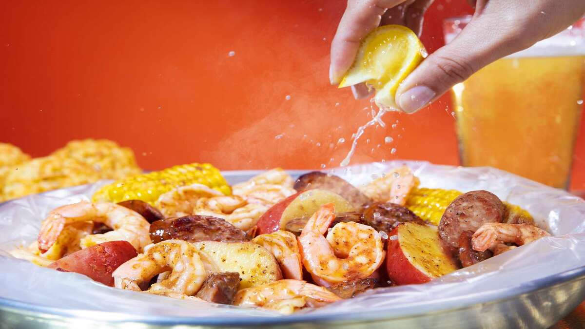 red lobster seafood boils crabfest
