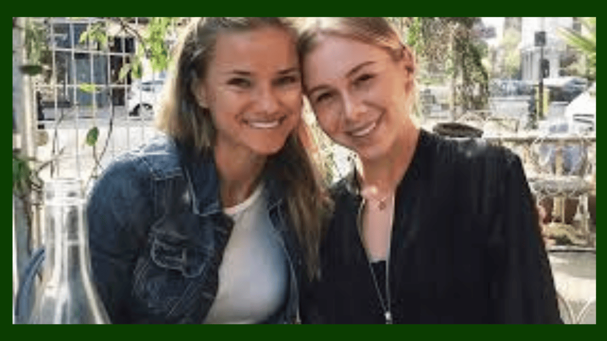Amanda Anisimova Sister